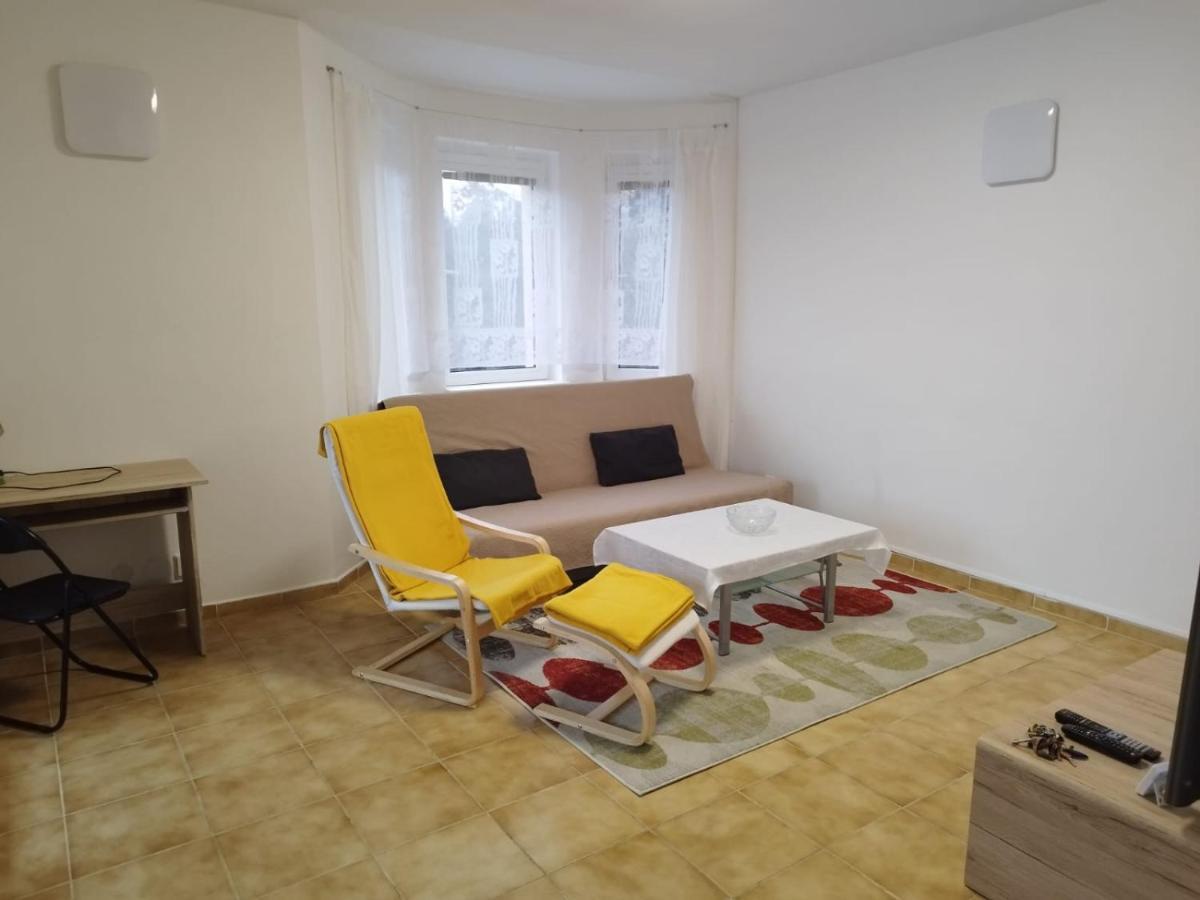 Appartement In Nitra Under The Zobor-Hill Exterior photo